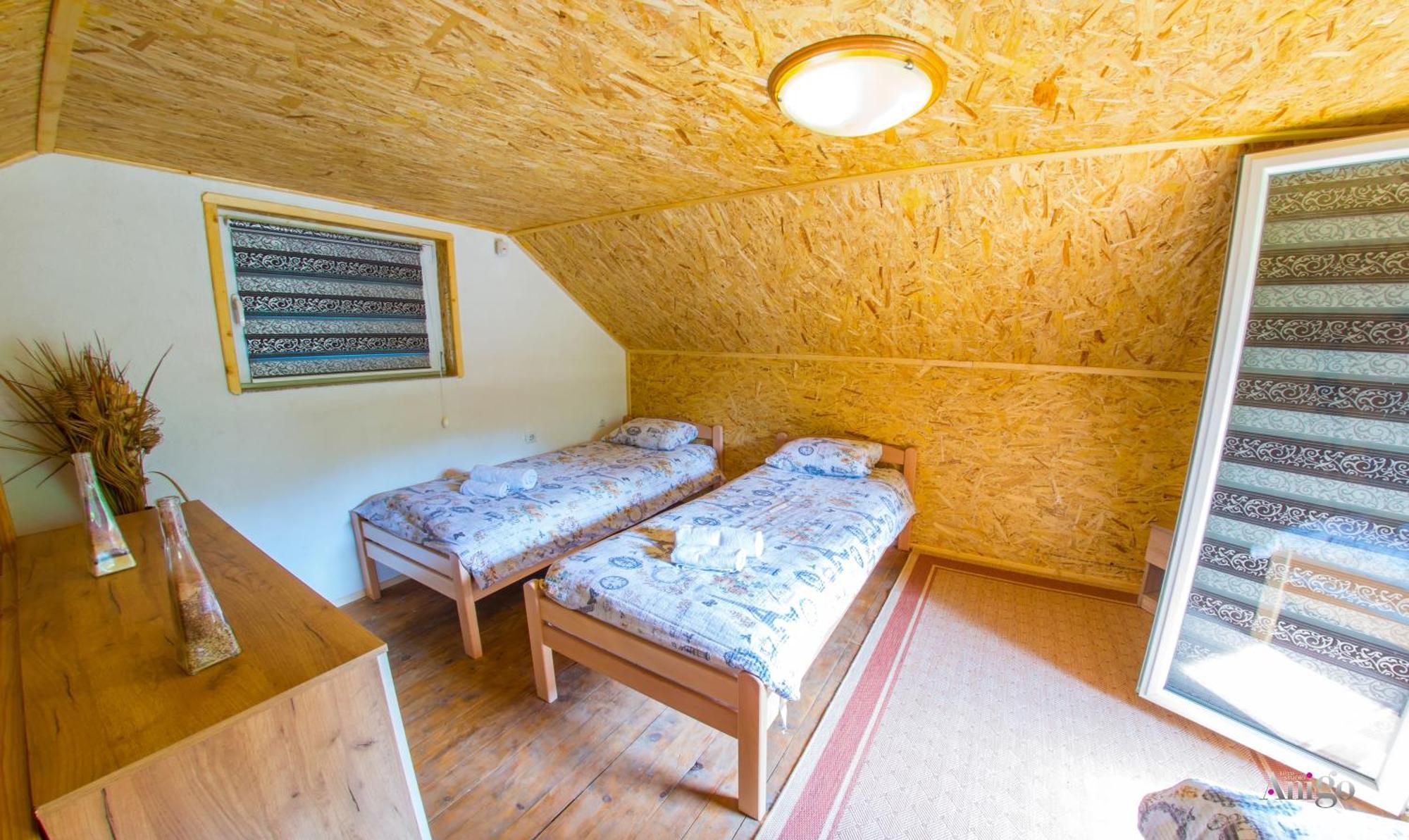 Pyramid Energy House Villa Visoko Exterior photo