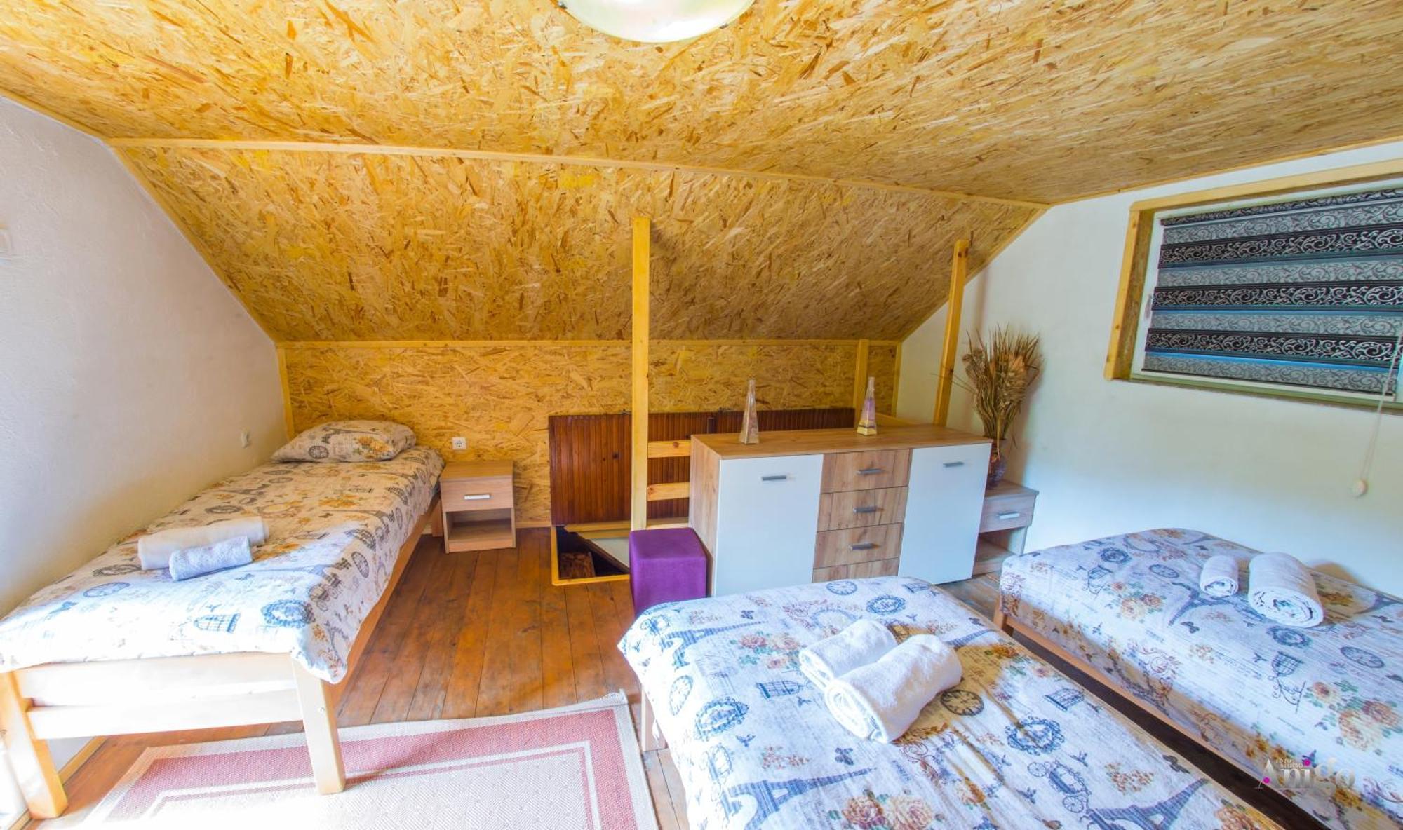 Pyramid Energy House Villa Visoko Exterior photo