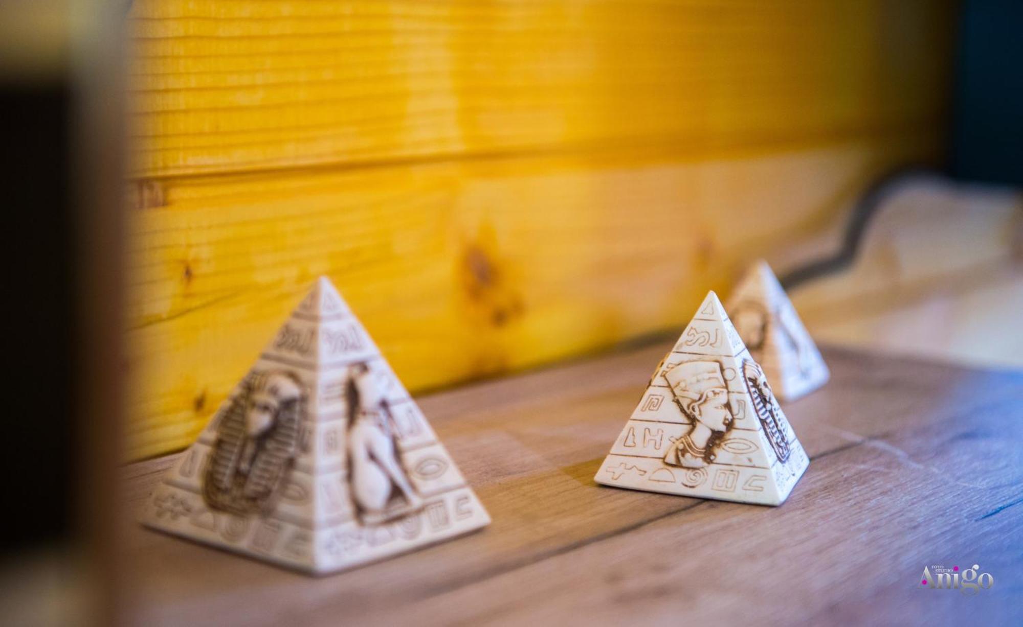 Pyramid Energy House Villa Visoko Exterior photo